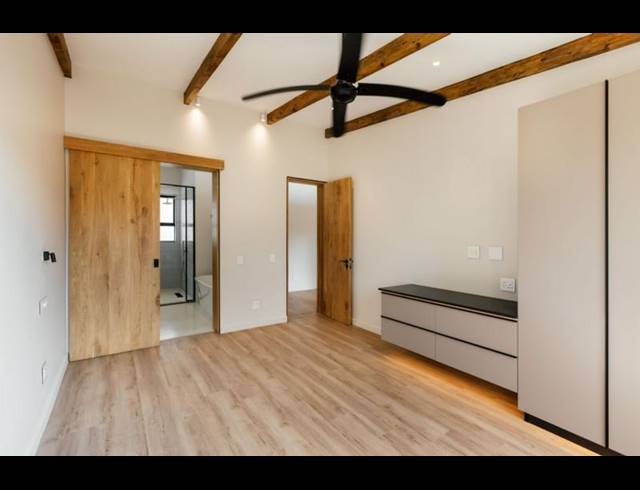 4 BEDROOM HOUSE FOR SALE IN WATERKLOOF RIDGE